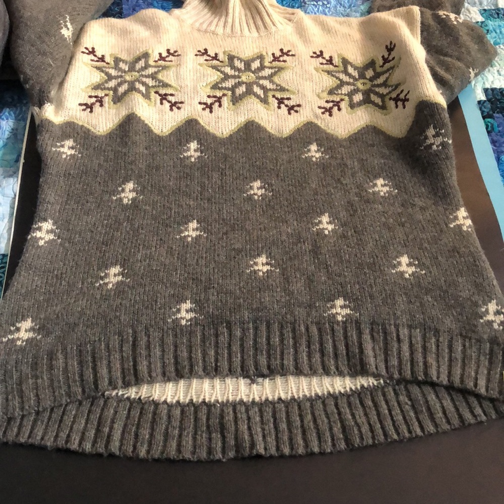 ‼️SOLD‼️ Woolrich ladies turtleneck sweater, size Large, Grey & cream, NWT. - Picture 13 of 13